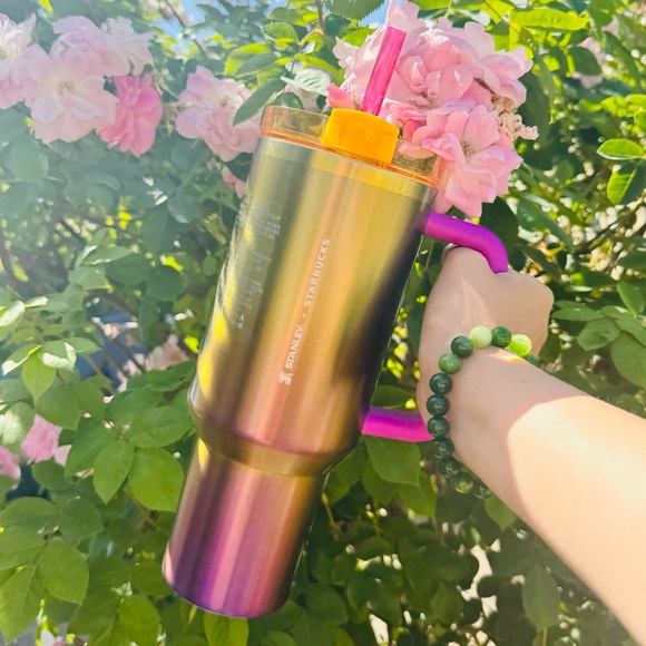 Starbucks X Stanley 40oz Cup - Picture 5 of 5